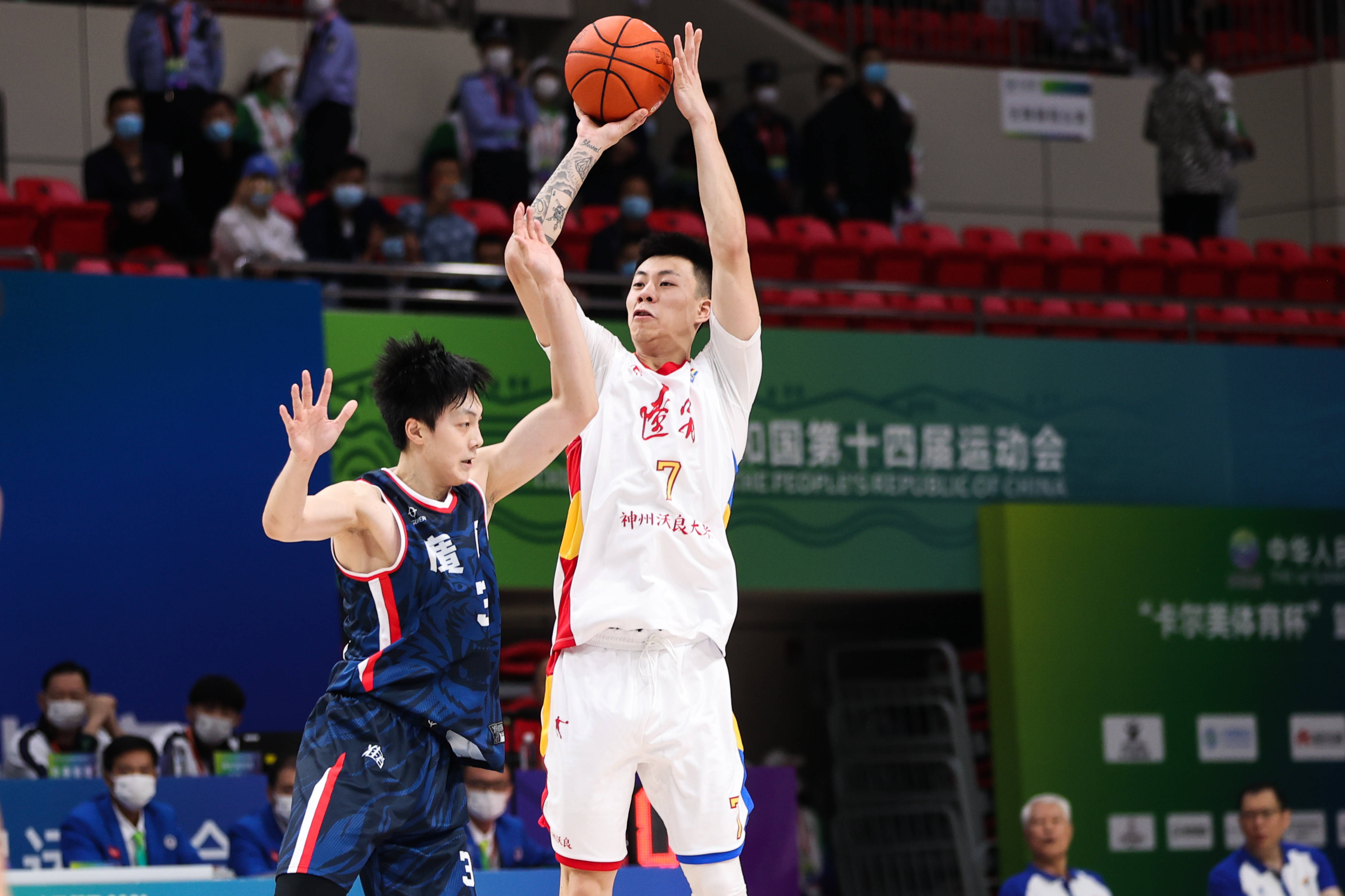 CBA球员周琦成功签约NBA球队，创造中国篮球历史_cba球员周琦成功签约nba球队,创造中国篮球历史第一场